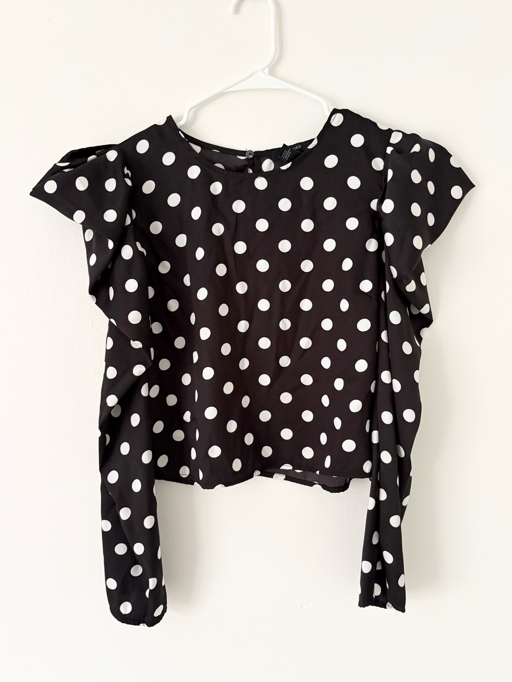 Forever 21 Black White Polka Dot Pointed Ruffle Statement Sleeve Blouse Medium